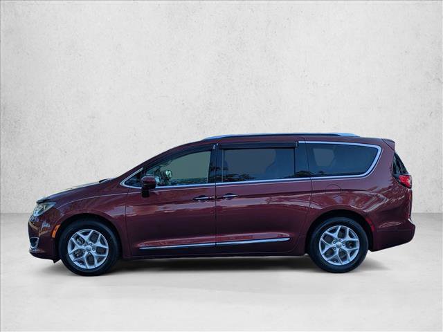 Used 2020 Chrysler Pacifica Touring-L Plus w/ Tire & Wheel Group FWD image 9