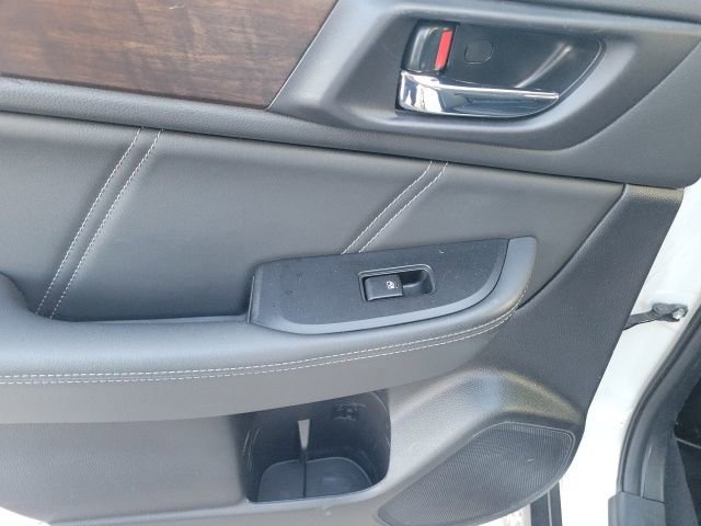 Used 2018 Subaru Outback 2.5i Limited image 30