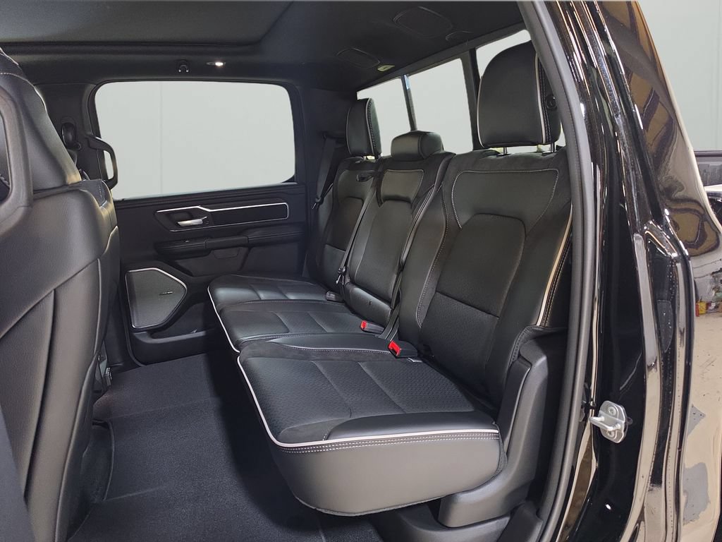 New 2026 RAM 1500 Laramie w/ Night Edition AWD/4WD image 15