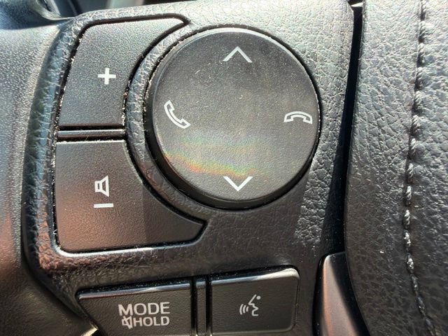 Used 2018 Toyota RAV4 XLE AWD/4WD image 22