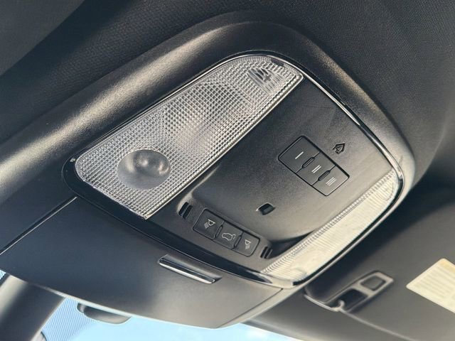 Used 2023 Dodge Durango GT image 13