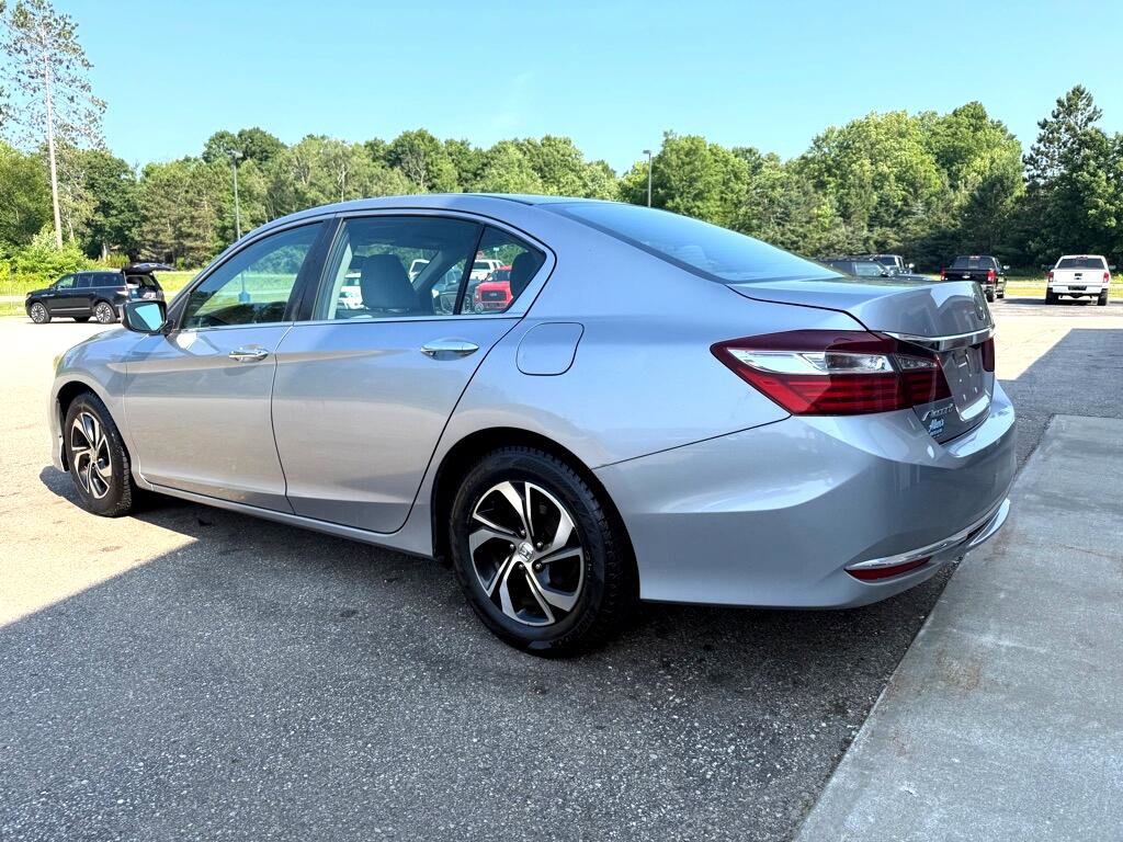 Used 2016 Honda Accord LX image 6