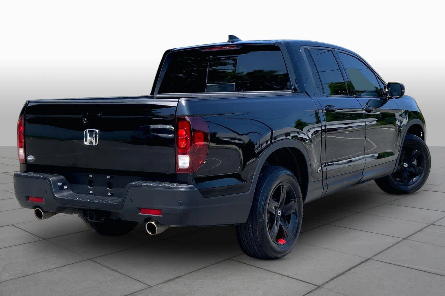 Used 2023 Honda Ridgeline Black Edition image 13
