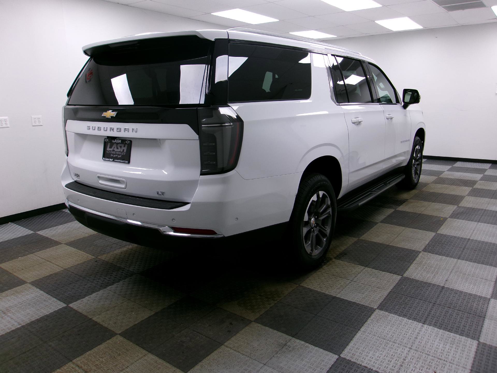 New 2026 Chevrolet Suburban LT w/ Comfort Package image 15