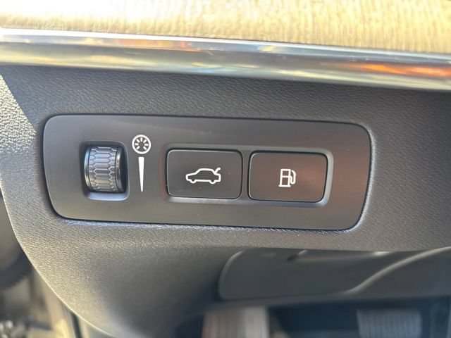 Used 2020 Volvo XC90 T8 Inscription AWD/4WD image 16