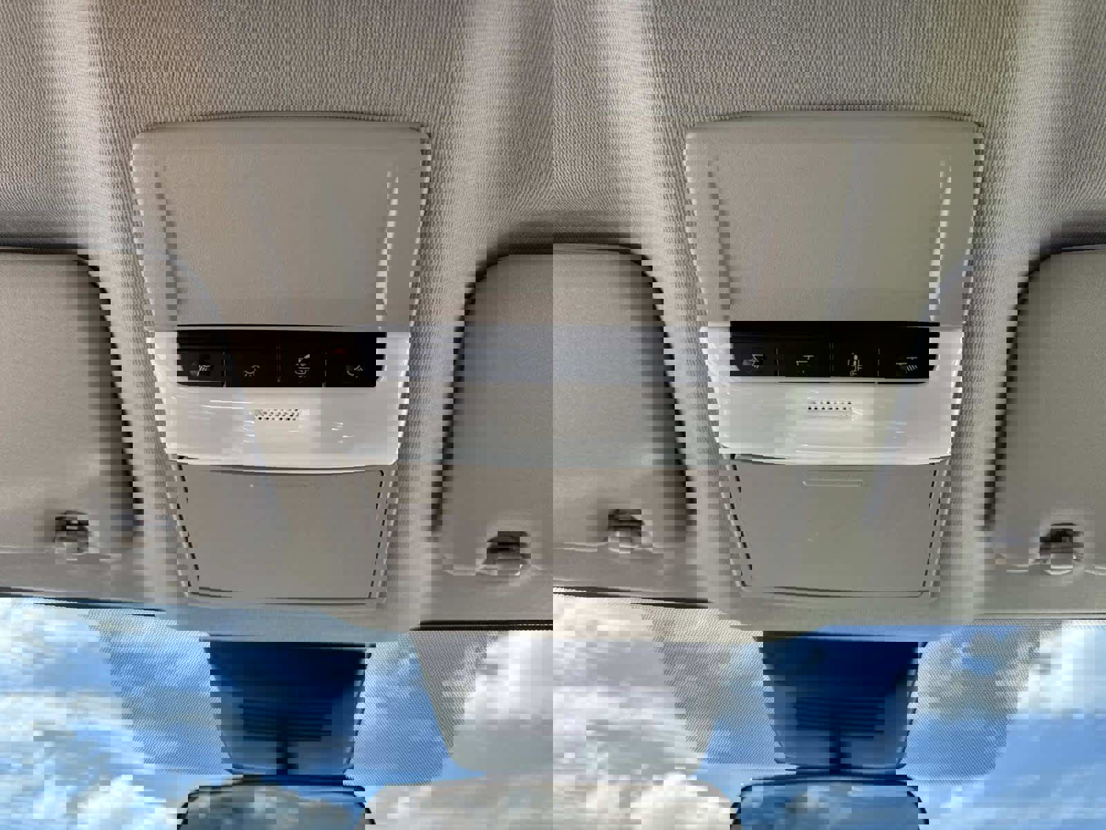 Used 2024 Nissan Sentra SV image 45