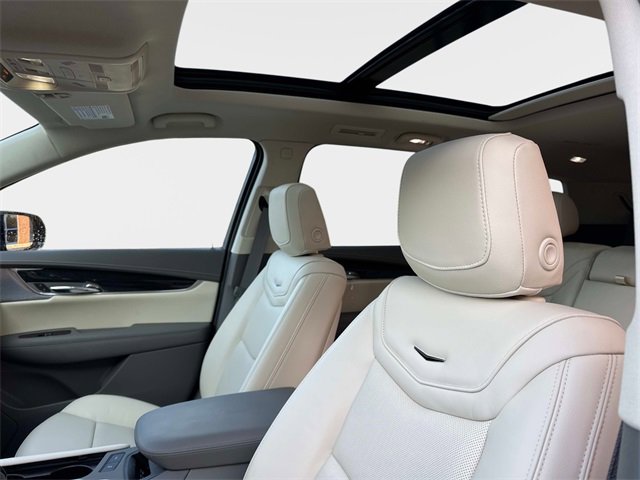 New 2025 Cadillac XT6 Premium Luxury w/ Technology Package image 18