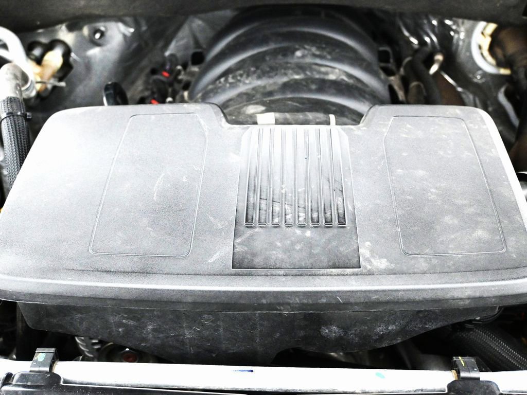 Used 2023 Chevrolet Suburban LT image 42