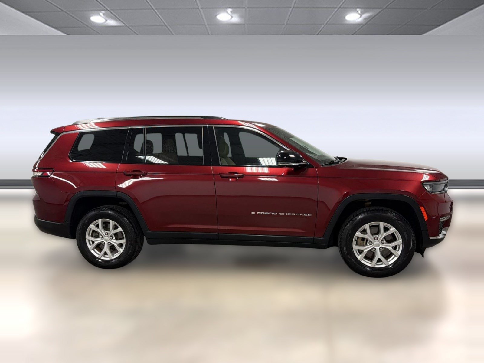 Used 2023 Jeep Grand Cherokee L Limited w/ Luxury Tech Group II RWD image 7