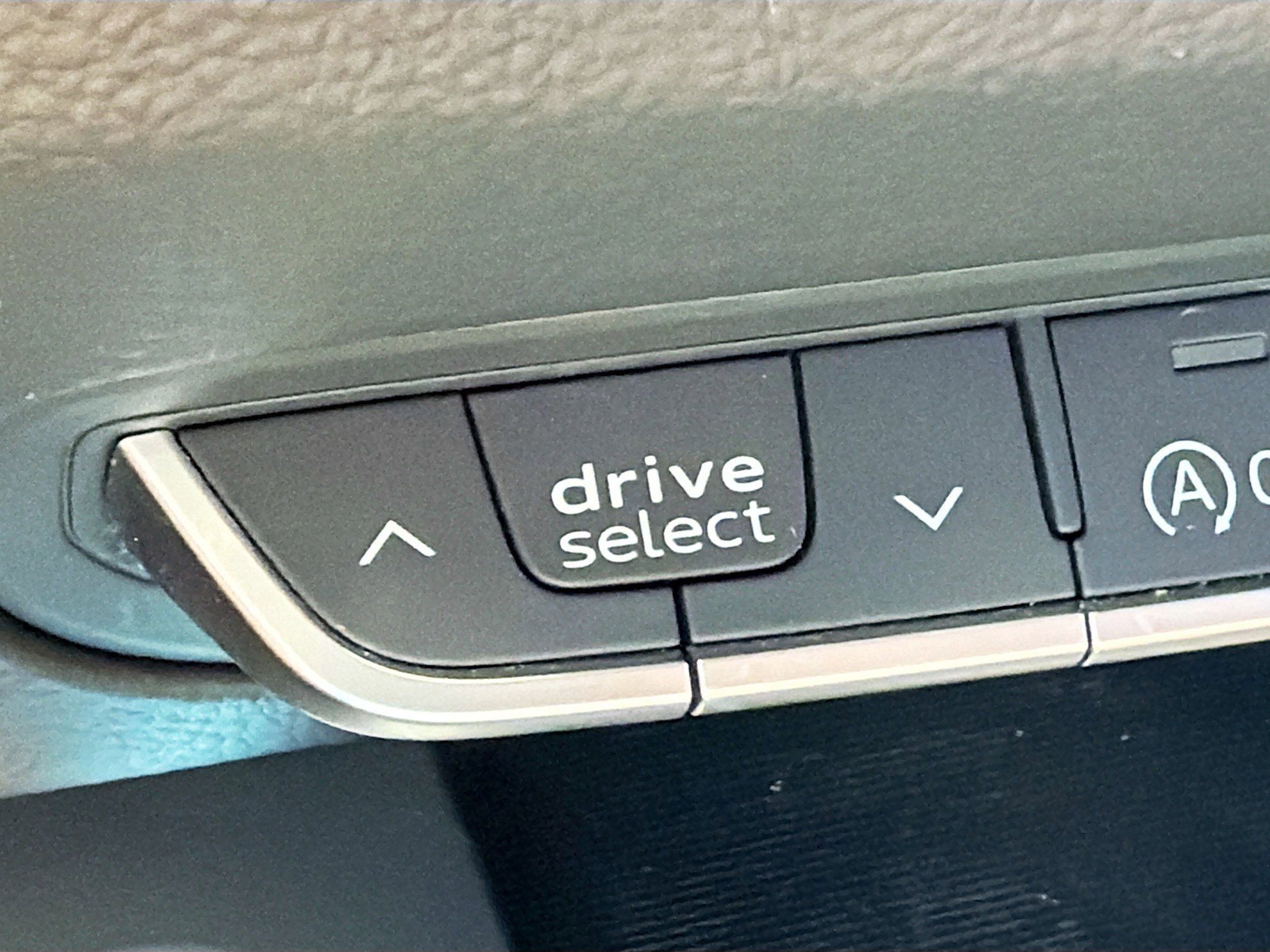 Used 2020 Audi Q5 2.0T Premium w/ Convenience Package image 37