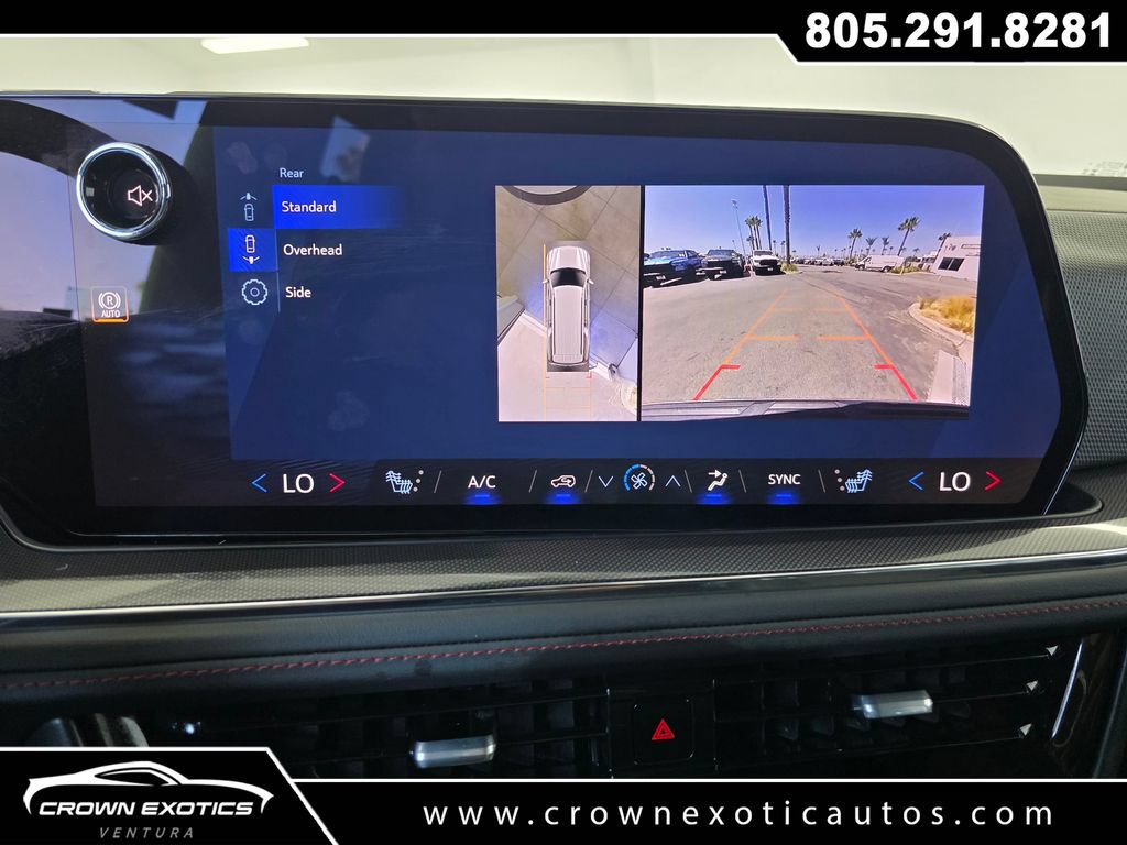 Used 2026 Chevrolet Suburban RST AWD/4WD image 25