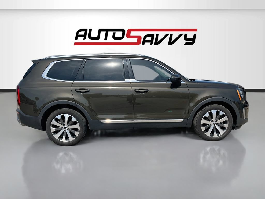 Used 2021 Kia Telluride EX w/ EX Premium Package FWD image 8