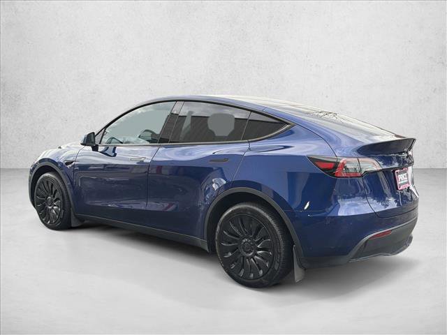 Used 2023 Tesla Model Y Long Range image 7