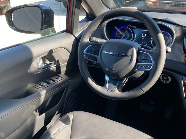 New 2026 Chrysler Voyager LX image 33