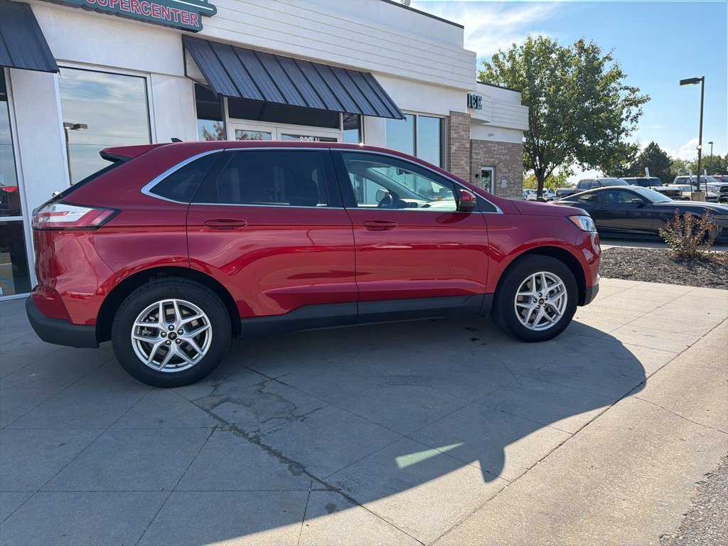 Used 2024 Ford Edge SEL image 5