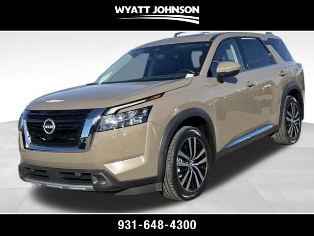 Used 2024 Nissan Pathfinder Platinum w/ Cargo Package 360° Tour