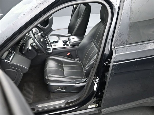 Used 2020 Land Rover Range Rover Velar S image 11