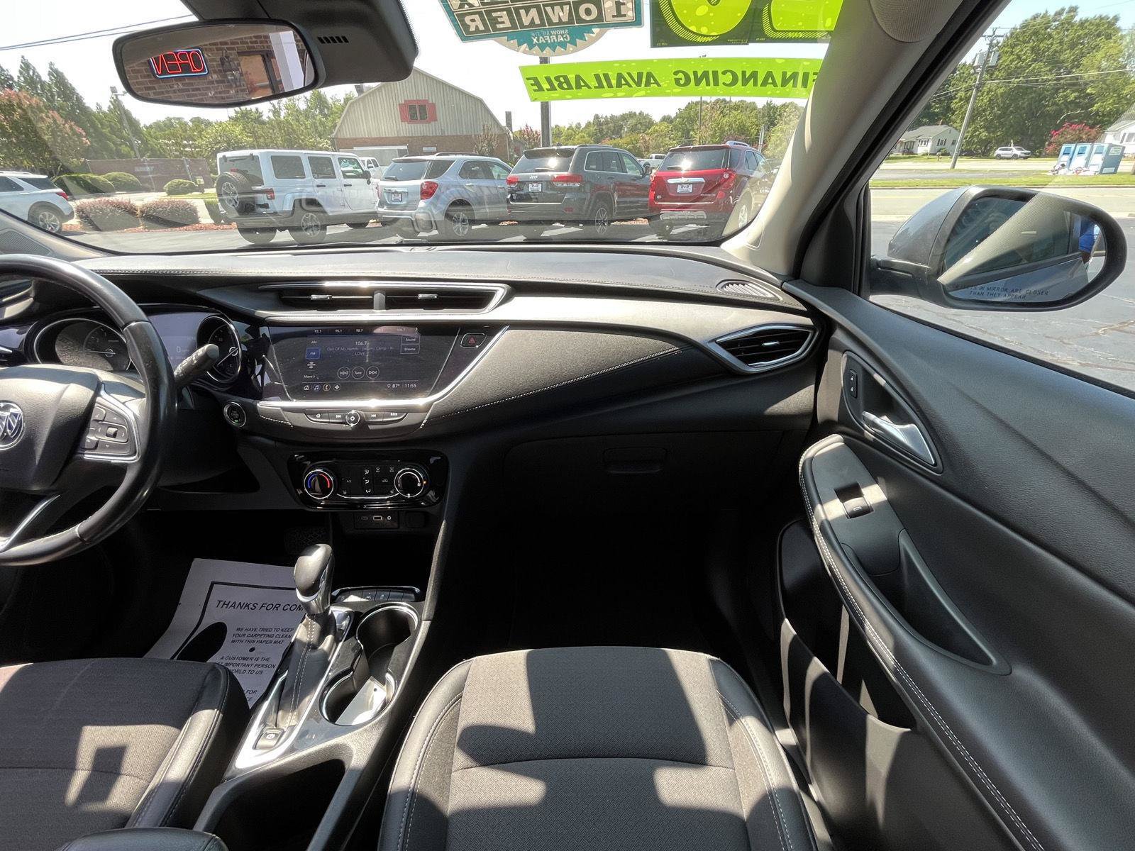 Used 2020 Buick Encore GX Preferred w/ Cold Weather Comfort Package AWD/4WD image 13