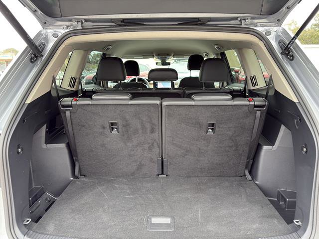 Certified 2025 Volkswagen Atlas SE image 12