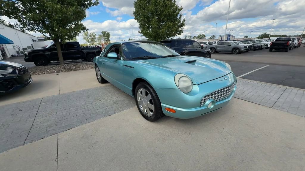 Used 2002 Ford Thunderbird RWD image 2