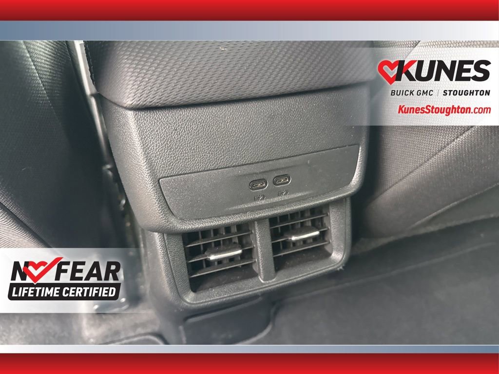 Used 2026 Chevrolet Equinox LT AWD/4WD image 43