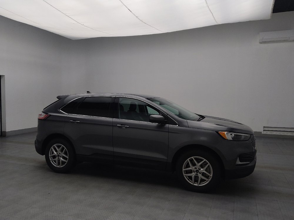 Used 2023 Ford Edge SEL image 11