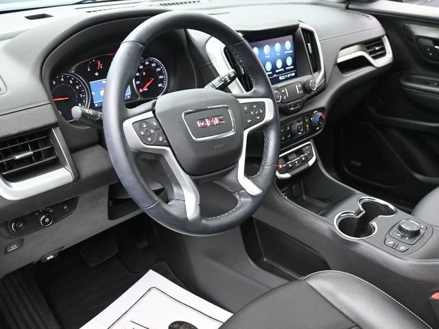 Used 2024 GMC Terrain SLT w/ Infotainment Package II image 14