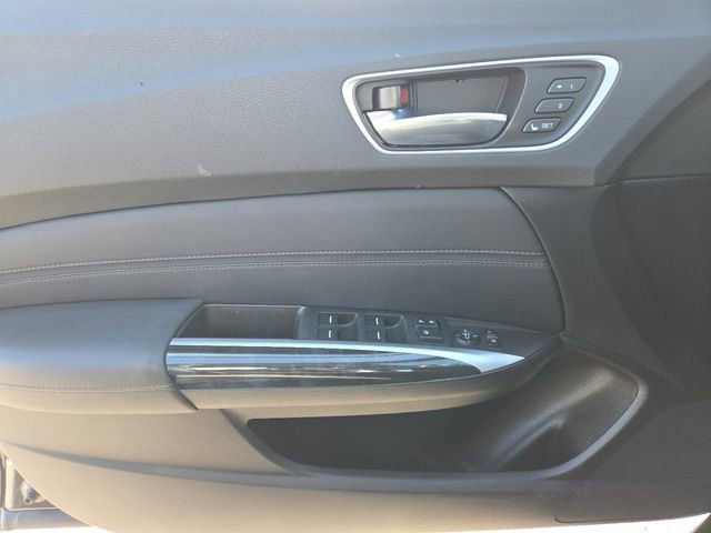 Used 2020 Acura TLX V6 SH-AWD image 32