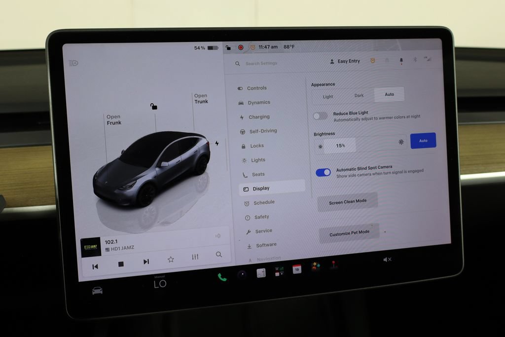 Used 2024 Tesla Model Y Long Range AWD/4WD image 35