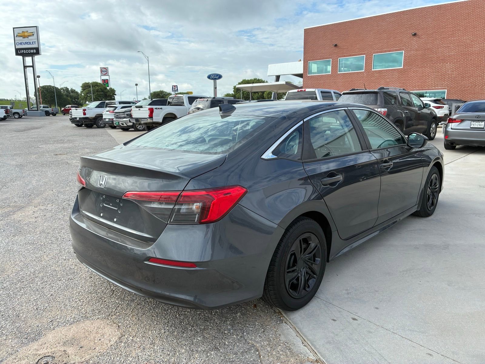 Used 2024 Honda Civic LX image 9