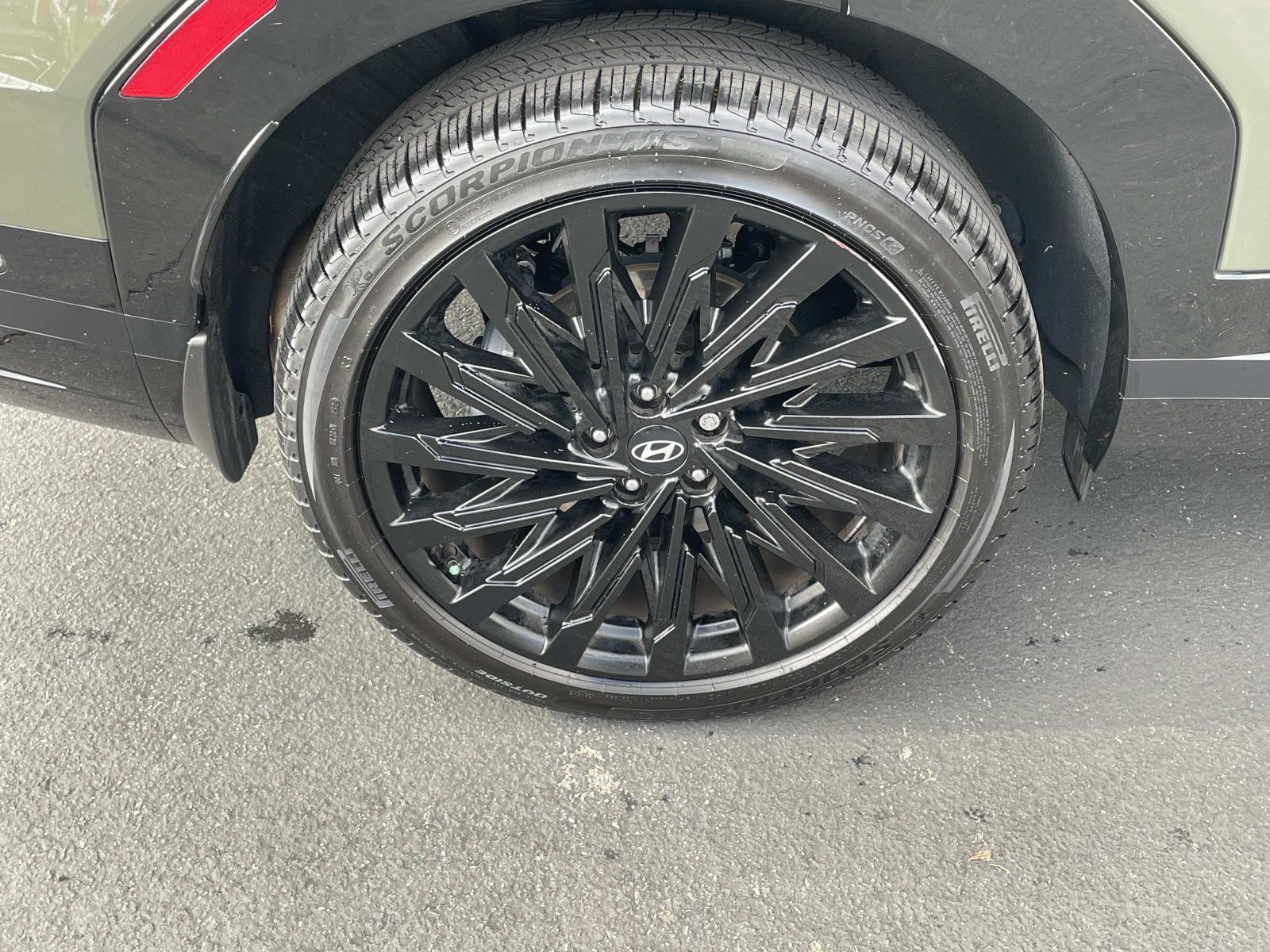 Used 2024 Hyundai Santa Fe Calligraphy image 30