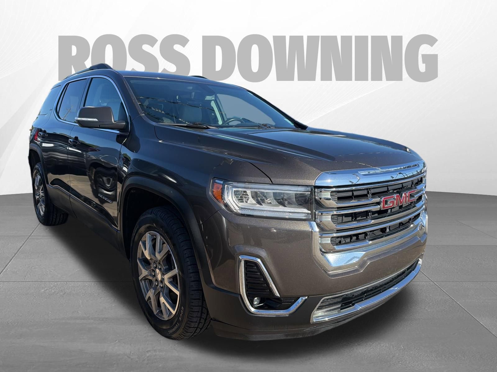 Used 2020 GMC Acadia SLT w/ LPO, Floor Liner Package image 3