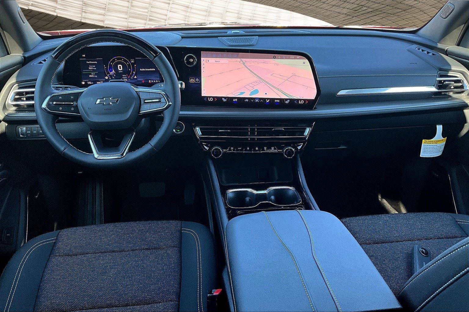 New 2025 Chevrolet Traverse LT w/ Enhanced Driving Package image 5