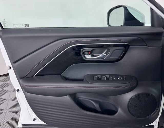 Used 2025 Acura ADX A-Spec image 13