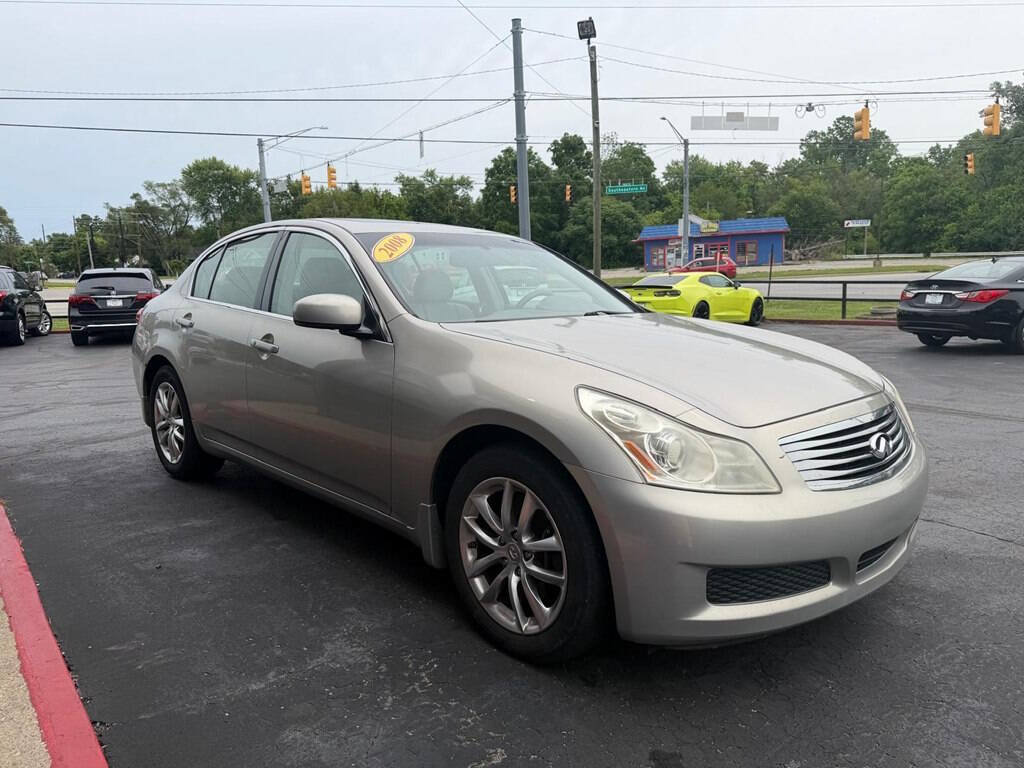 Used 2008 INFINITI G35 x Sedan w/ Premium Pkg AWD/4WD image 3