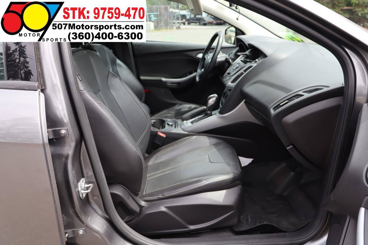 Used 2014 Ford Focus SE w/ Equipment Group 201A FWD image 15