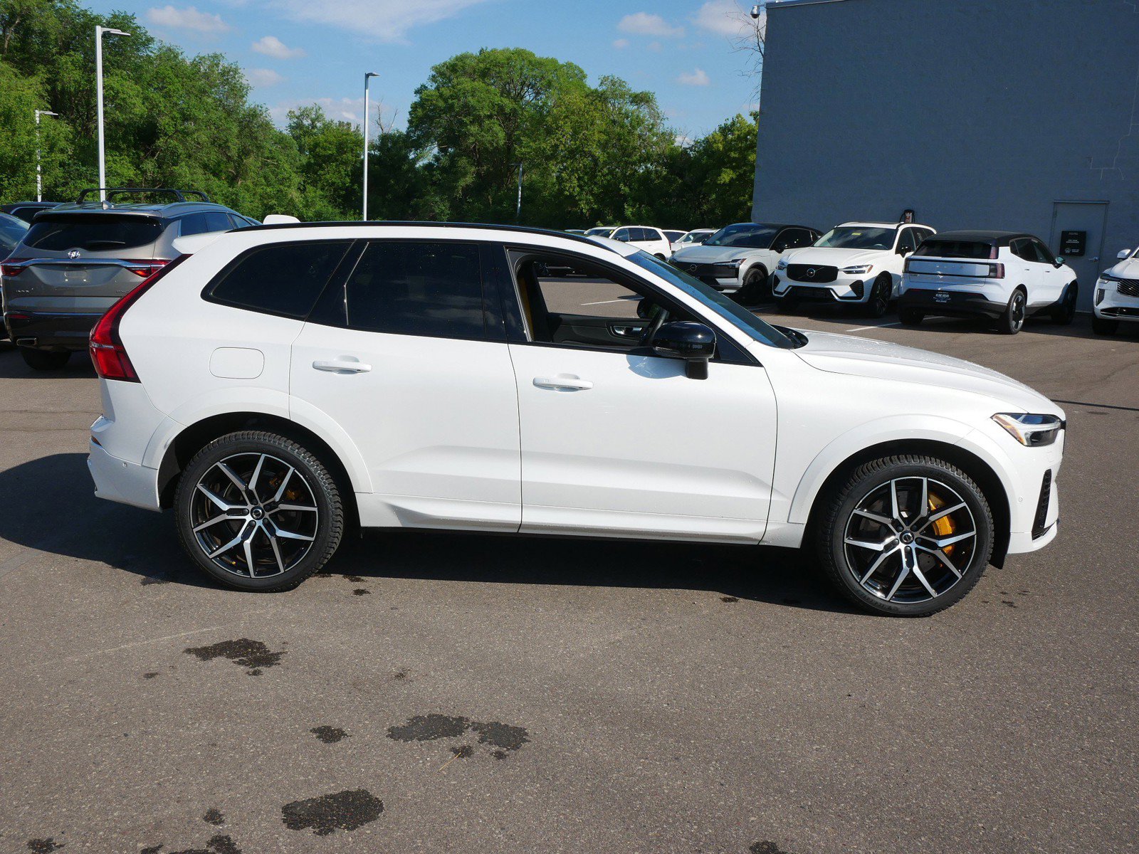 Certified 2024 Volvo XC60 T8 Polestar AWD/4WD image 8
