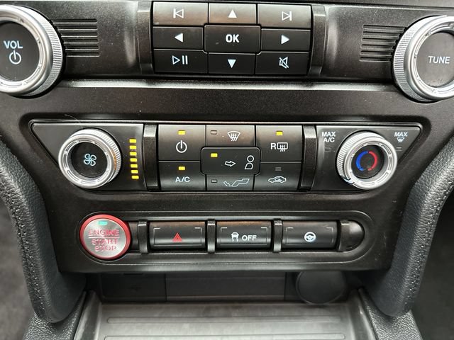 Used 2022 Ford Mustang Coupe RWD image 18