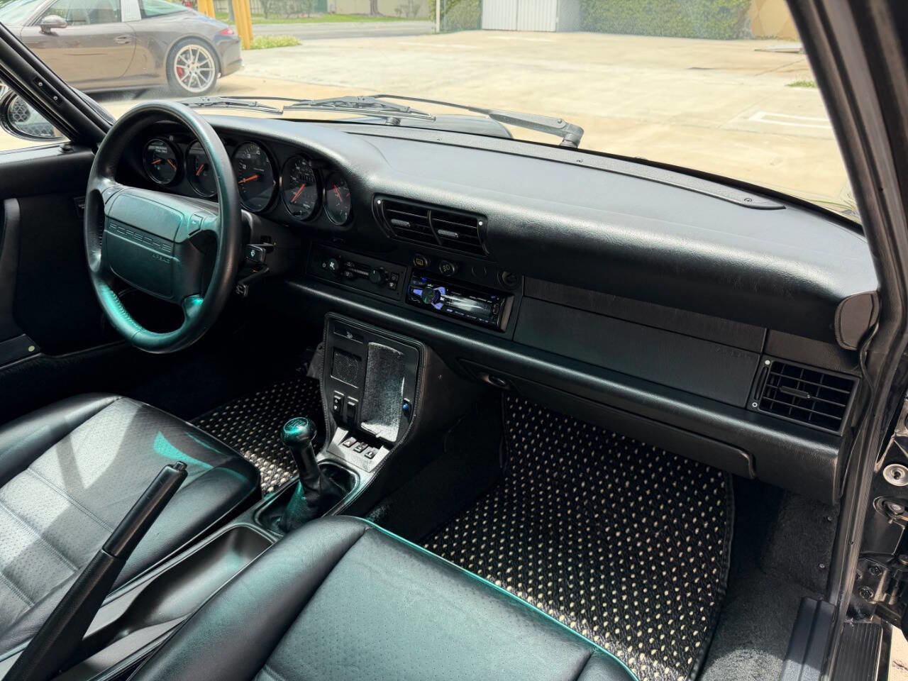 Used 1993 Porsche 911 Carrera image 16