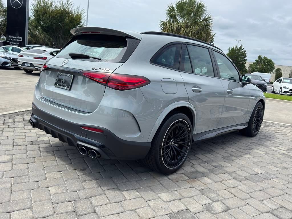 New 2026 Mercedes-Benz GLC 43 AMG 4MATIC image 9