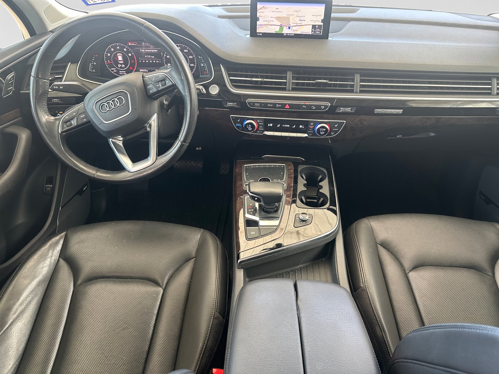 Used 2017 Audi Q7 3.0T Prestige w/ Prestige Package AWD/4WD image 15