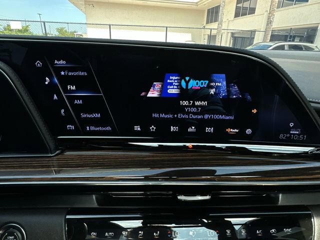 Used 2023 Cadillac Escalade ESV Premium Luxury RWD image 24
