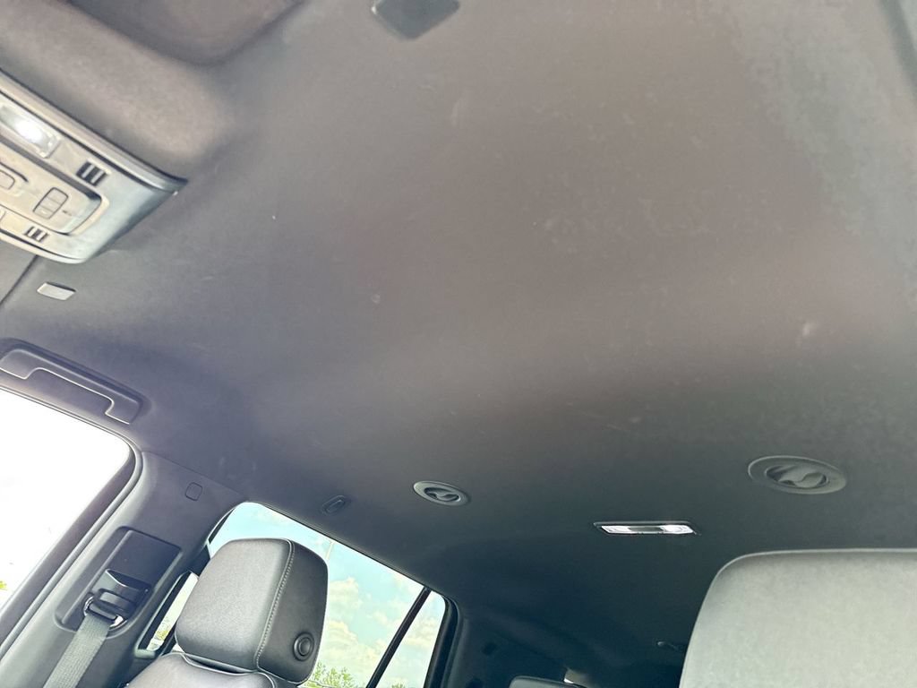 Used 2022 Chevrolet Tahoe LT AWD/4WD image 22
