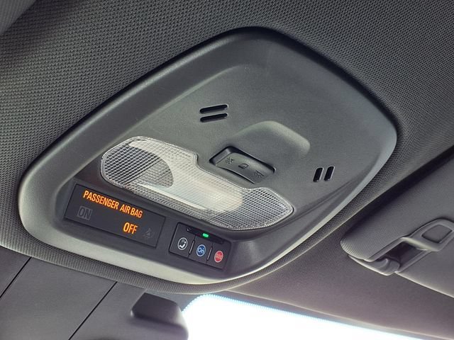 Used 2024 Chevrolet Trax RS FWD image 14