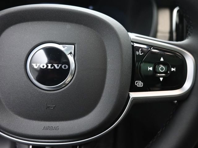 Used 2025 Volvo XC90 B5 Plus w/ Protection Package image 14