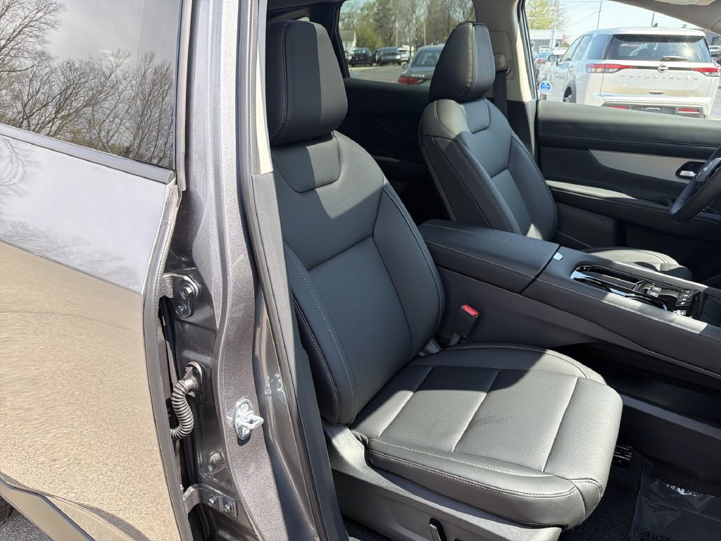 Certified 2026 Nissan Murano SL AWD/4WD image 19