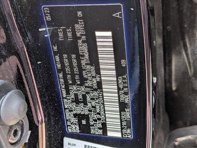 Used 2023 Toyota Highlander XLE image 19