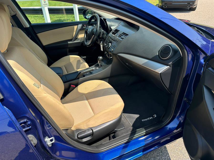 Used 2012 MAZDA MAZDA3 i Touring image 13