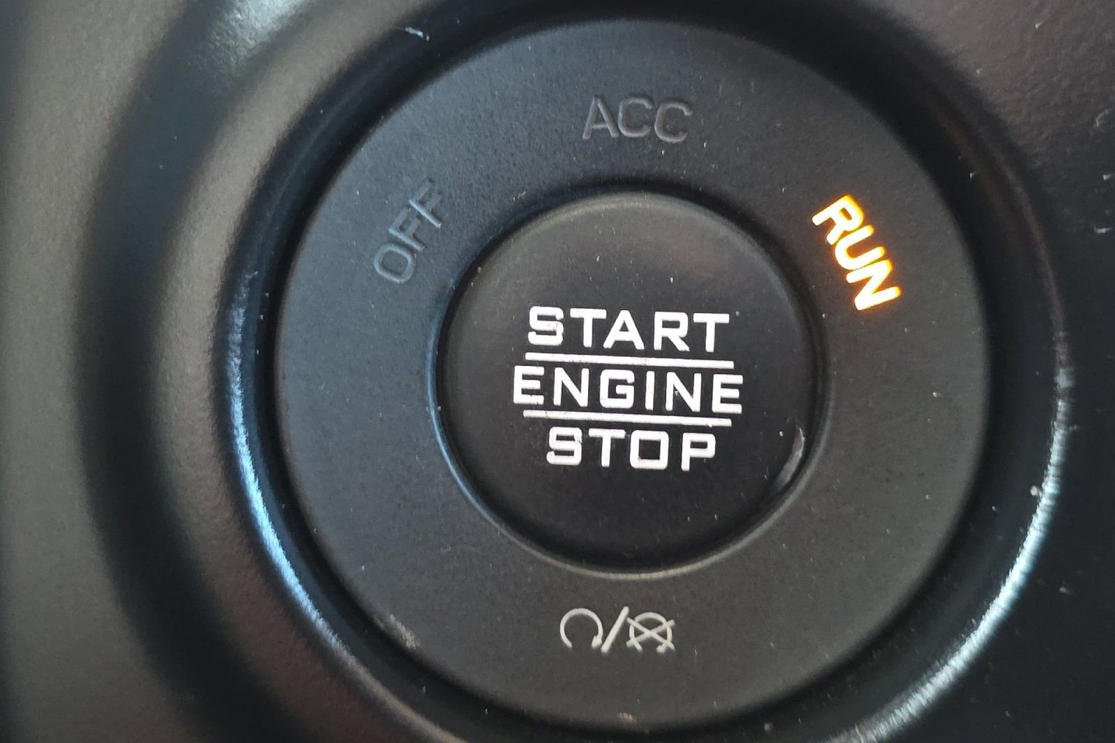 Used 2023 Jeep Wrangler Sahara image 22