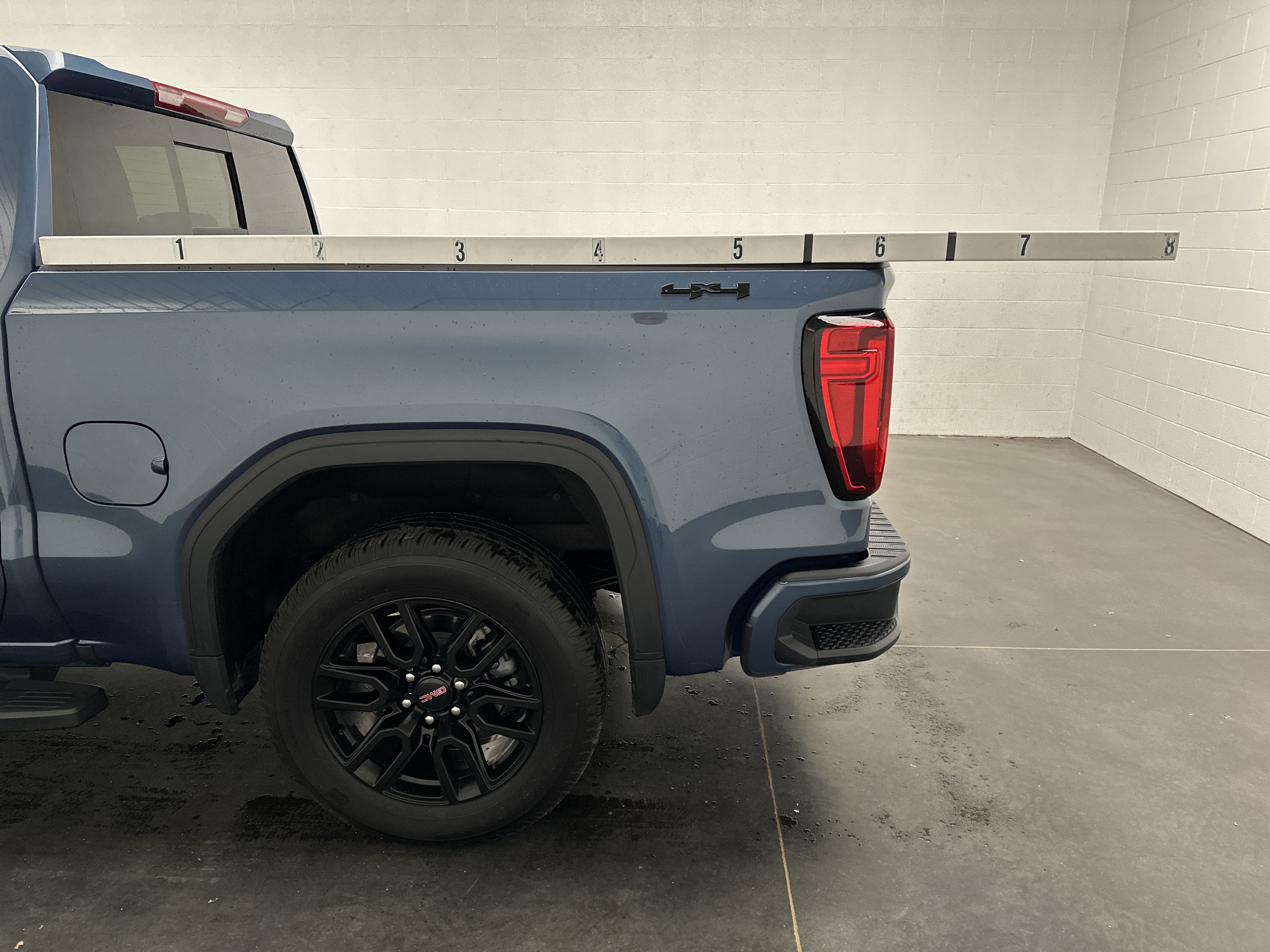 Used 2026 GMC Sierra 1500 Elevation w/ LPO, Elevation Black Package AWD/4WD image 6